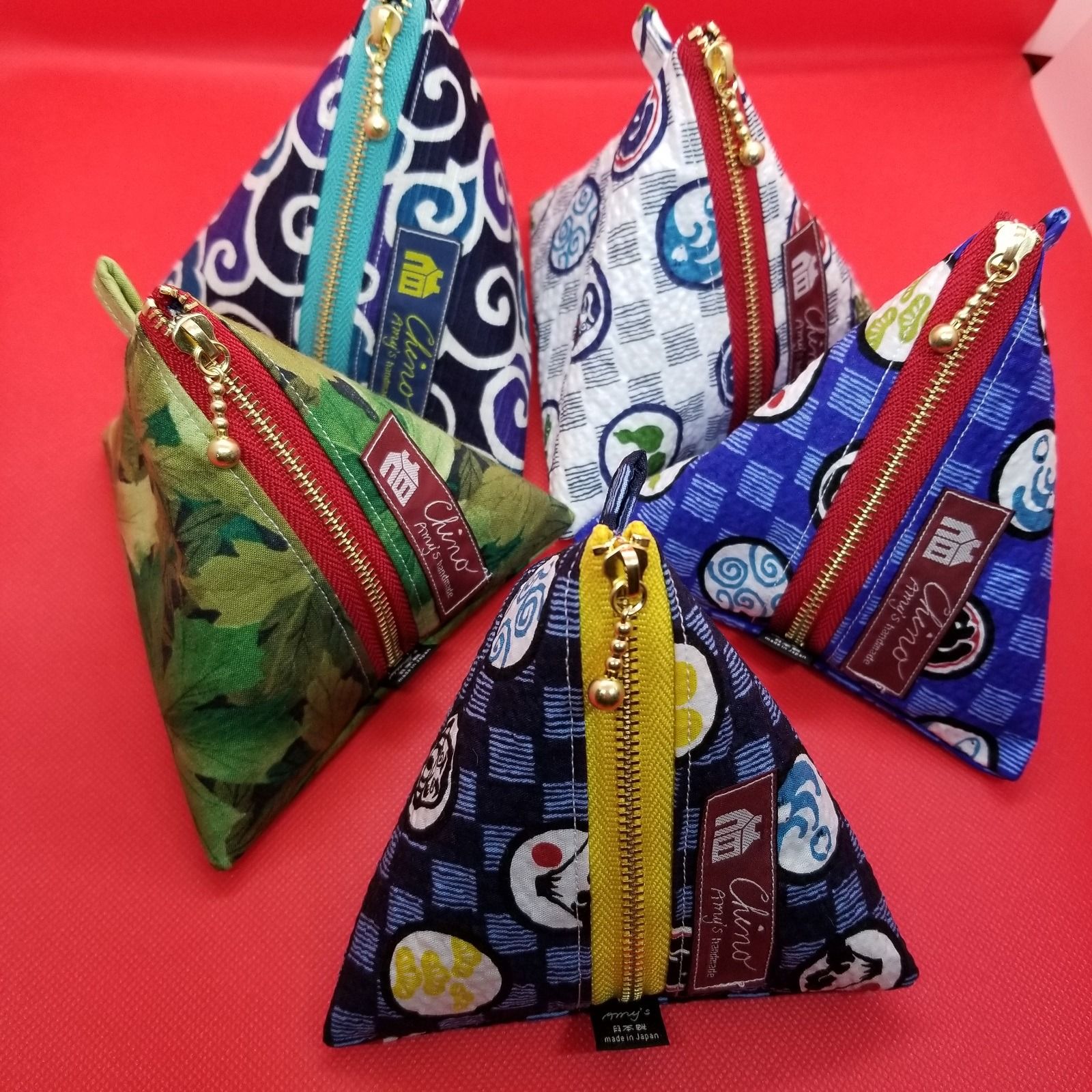 お客様の日常に寄り添う小物をご提供します