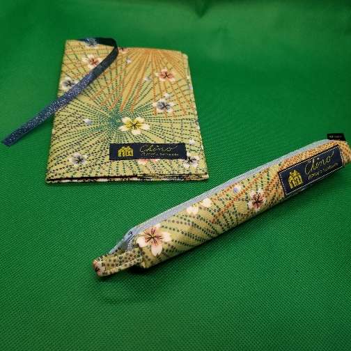 UUペンケース、ブックカバー