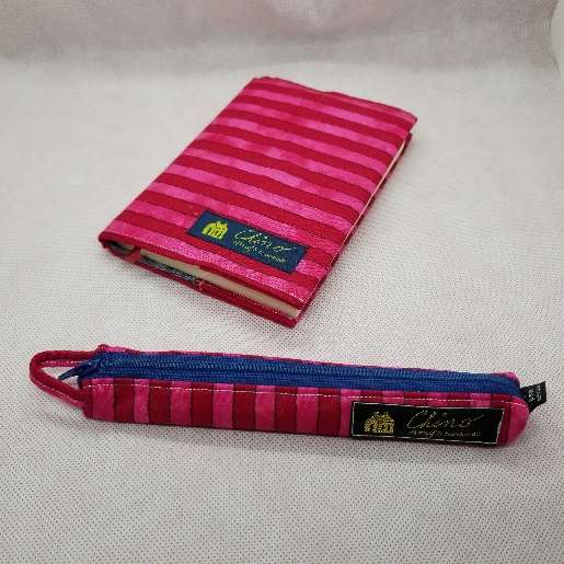 FFF ペンケース、ブックカバー