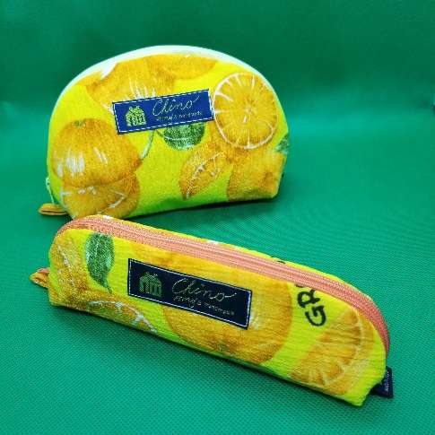 C太っちょペンケースと楕円ポーチ